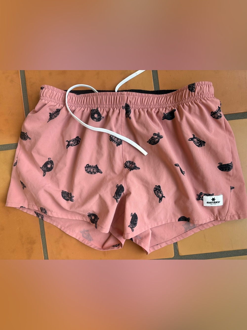 Saysky 2 in 1 pace shorts, 3” turtle print